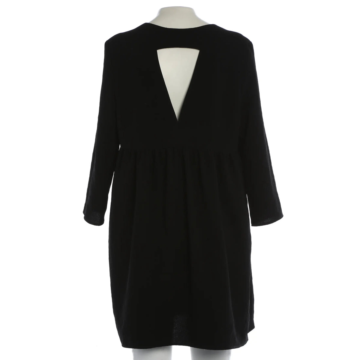 Elegantes schwarzes Midikleid mit femininem Schnitt - Schwarz