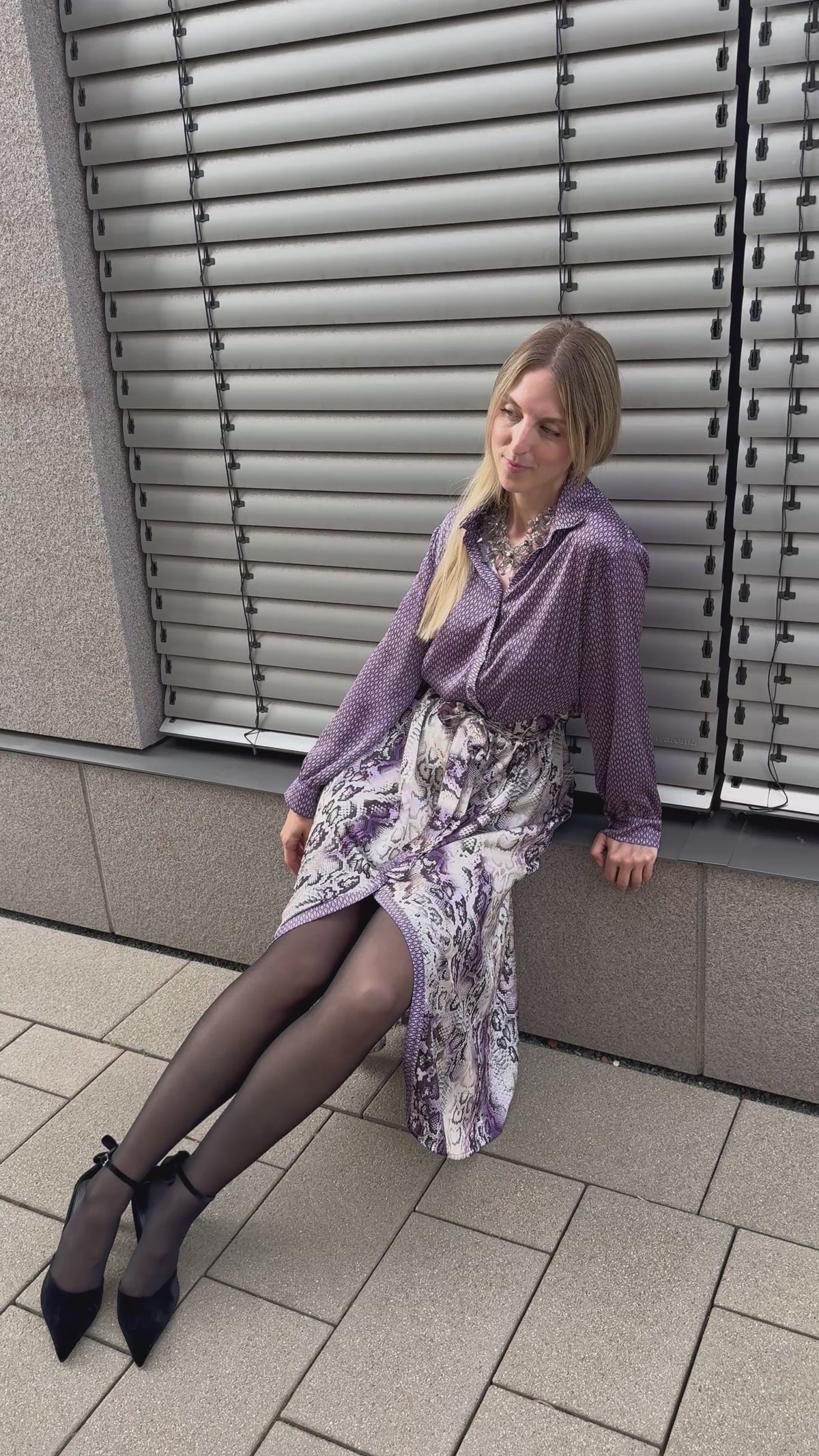 Elegantes Hemdkleid mit Muster - Mehrfarbig